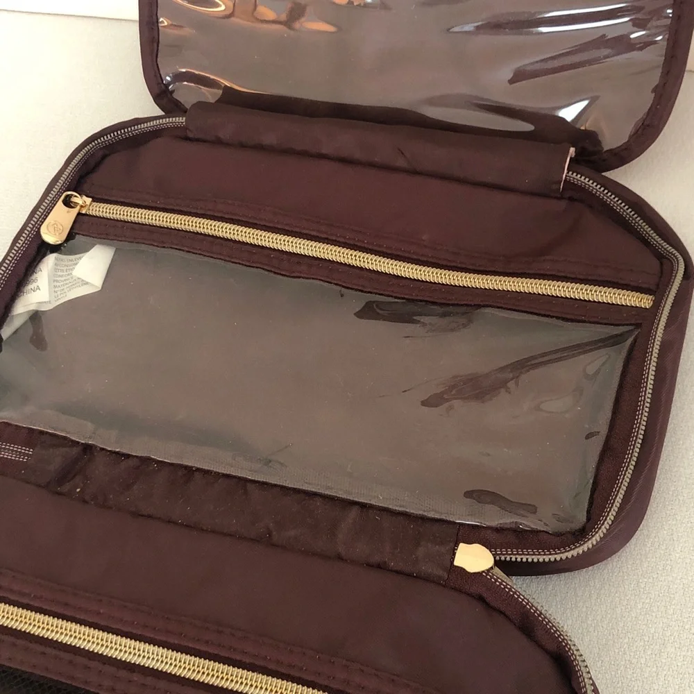 Adrienne Vittadini Cosmetic Bag